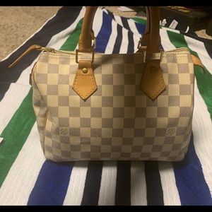 Authentic Louis Vuitton Damier Azur Speedy 25